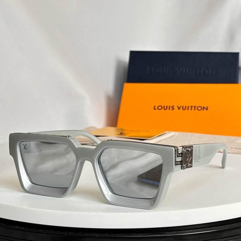 LV Sunglasses 241